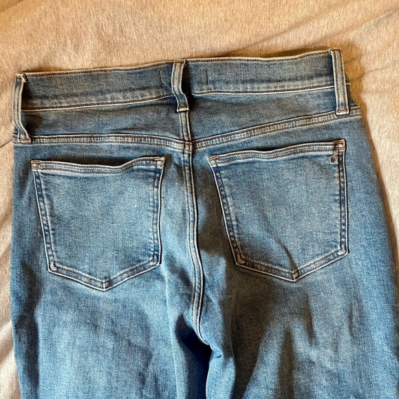 Madewell 29T *Tall* Kick-Out Crop Mid Rise Oneida Wash $138 - Picture 8 of 11
